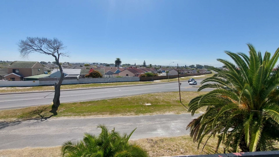 2 Bedroom Property for Sale in Ottery East Western Cape